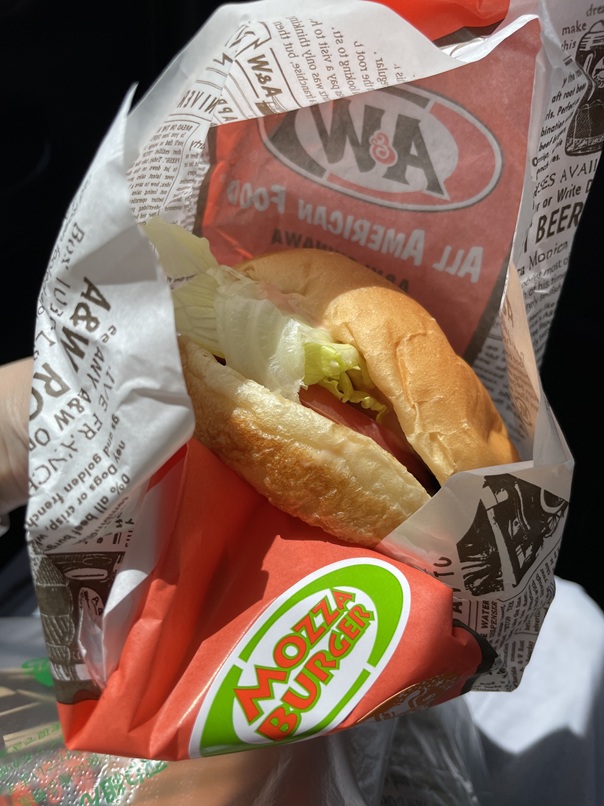 モッツァバーガー